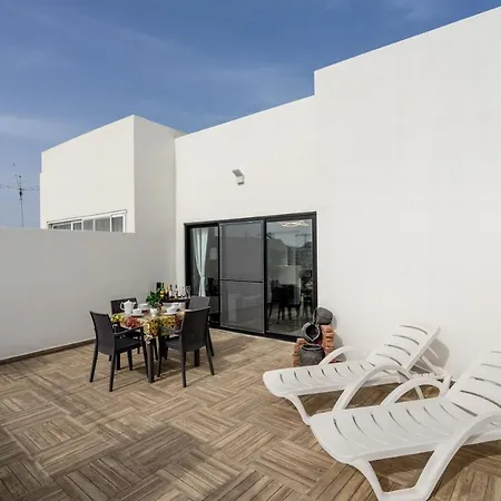 Tulip Court Penthouse Brand New-2 Min From The Sea-central Bugibba * St. Paul's Bay