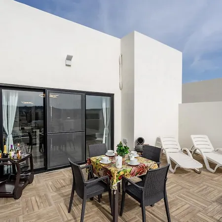 Apartment Tulip Court Penthouse Brand New-2 Min From The Sea-central Bugibba *