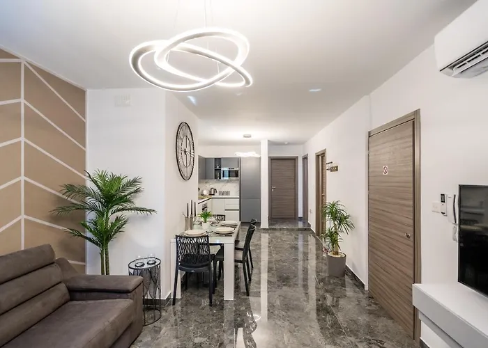 Lejlighed Tulip Court Penthouse Brand New-2 Min From The Sea-central Bugibba