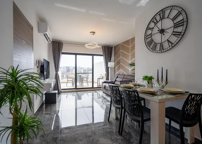 Apartment Tulip Court Penthouse Brand New-2 Min From The Sea-central Bugibba